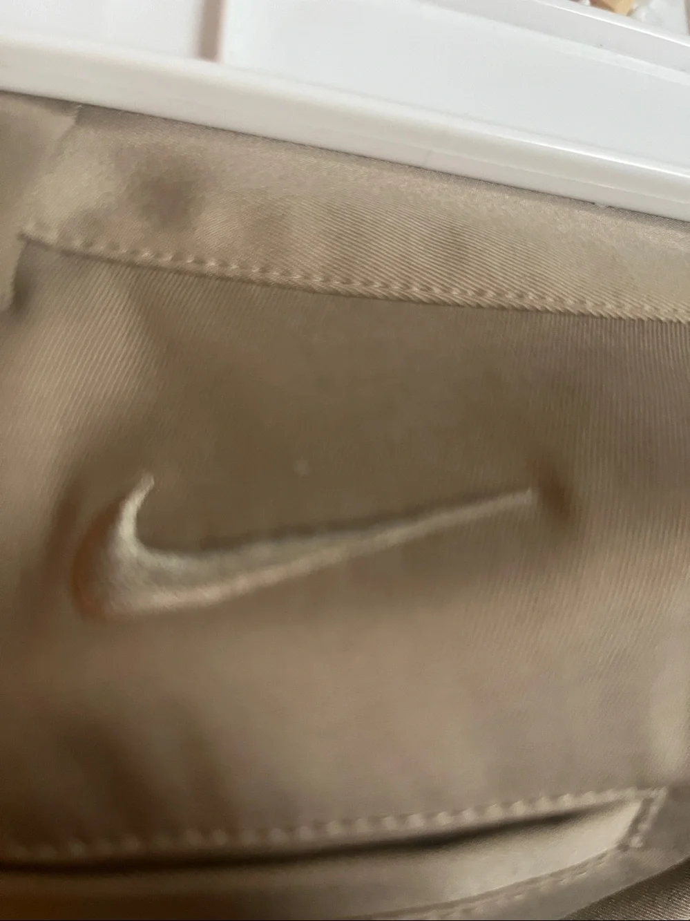 Men’s Dri-Fit Nike Golf -Khaki shorts size 36